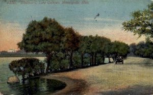 Boulevard, Lake Calhoun in Minneapolis, Minnesota