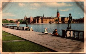 Sweden Stockholm Town Hall Garden Vintage Postcard 09.64