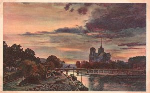 Vintage Postcard 1920's A twilight on Notre-Dame Catholic Church Paris France FR