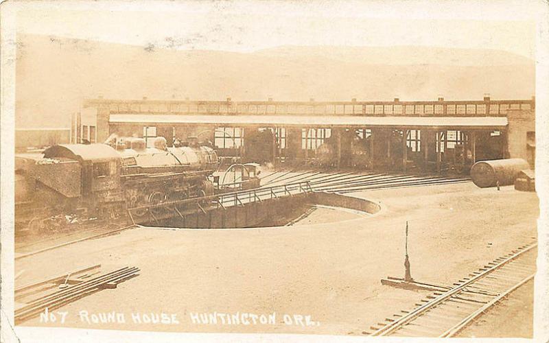 Huntington OR #7 Round House Railroad Trains RPPC Postcard