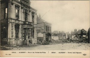 CPA Guerre Military ALBERT Place de l'hotel de ville (807868)