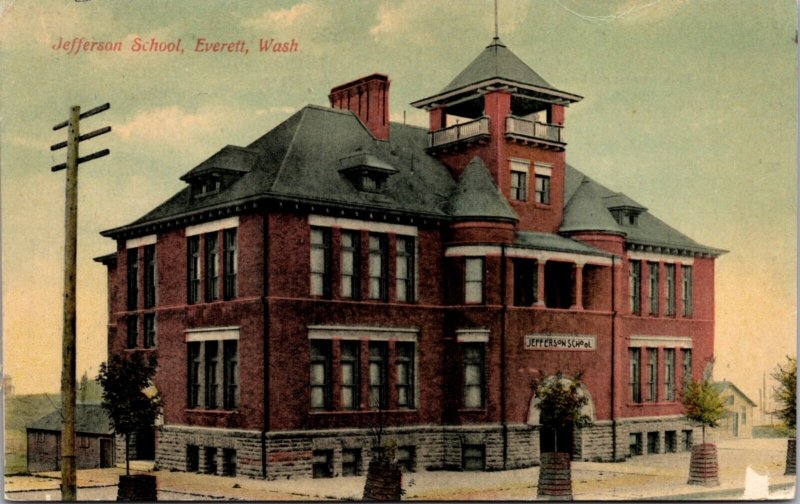 Postcard Jefferson School in Everett, Washington
