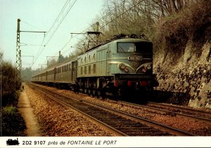 Trains France Biblio-Rail 2D2 9107 pres de Fontaine Le Port