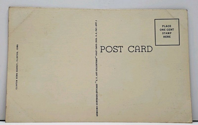 Clinton Iowa United States Post Office Linen Postcard E8