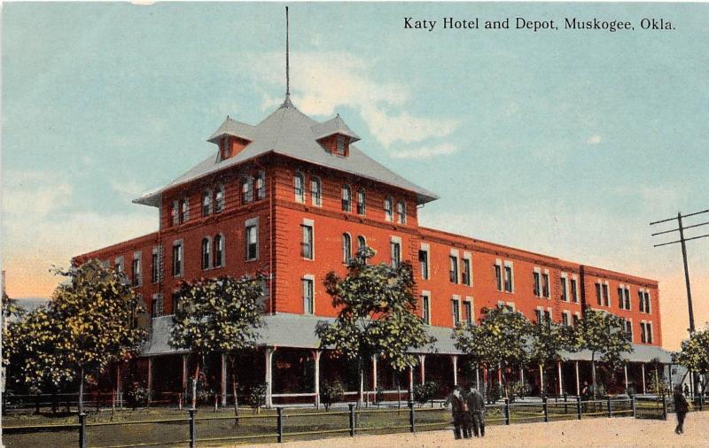 B64/ Muskogee Oklahoma Ok Postcard c1910 Katy Hotel and Railroad Depot