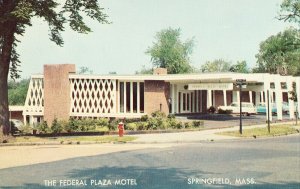 The Federal Plaza Motel - Springfield, Massachusetts Vintage Postcard