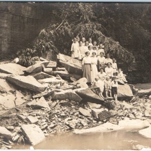 c1910s Lovely Group Women & Children RPPC Nature Creek Rock Cliff Photo A155