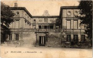 CPA BEAUCAIRE - L'Hotel-de-Ville (459135)