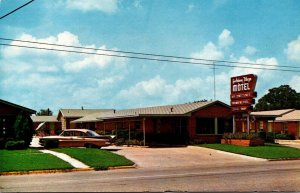 Texas Bryan Holiday Plaza Motel