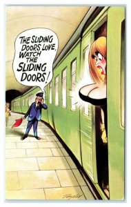 BAMFORT Risque Comic BUSTY WOMAN caught in SLIDING DOORS  Postcard