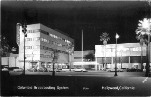 Postcard 1940s California Hollywood Columbia Broadcasting CBS autos 23-11151