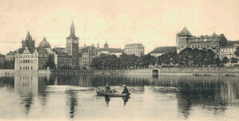 Czech Republic Prague Praha Frantiskovy Nabrezi a Staromestske Postcard 07.72 