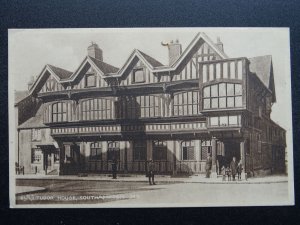 Hampshire SOUTHAMPTON Tudor House - Old Postcard