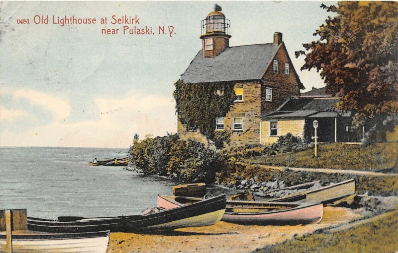 G80/ Pulaski New York Postcard c1910 Old Lighthouse Selkirk Boats