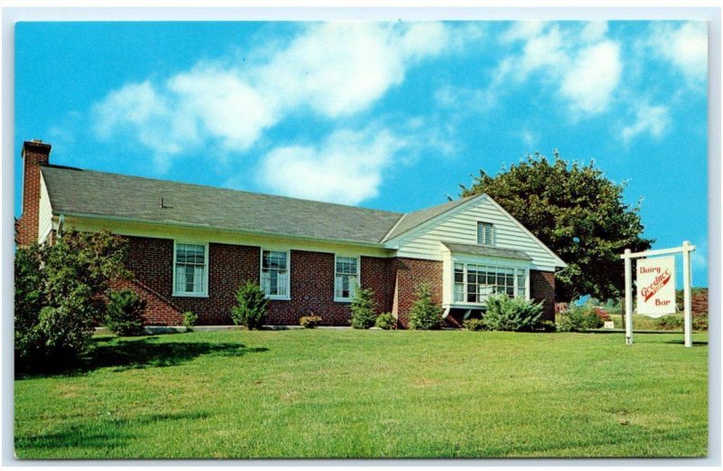 NEWTOWN, PA ~ Roadside GOODNOE DAIRY BAR c1960s Bucks County Postcard