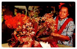 Postcard PEOPLE SCENE Honolulu Hawaii HI AT2673