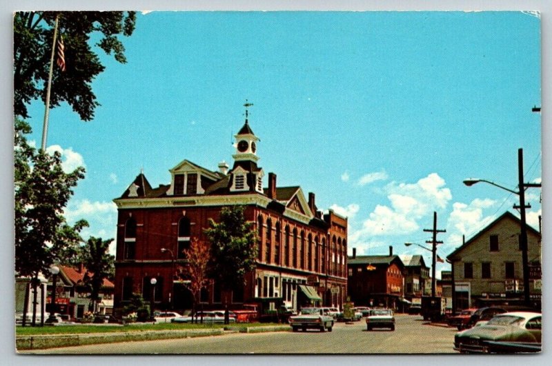 Milford  New Hampshire  Town Hall   Postcard