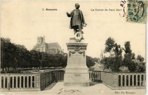 CPA Auxerre - La Statue de Paul Bert FRANCE (960536)