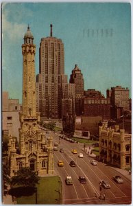 VINTAGE POSTCARD VIEW OF MICHIGAN AVENUE LOOKING NORTH IN CHICAGO IL POSTED 1952
