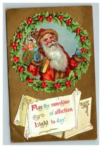 Vintage 1909 Christmas Postcard - Santa Claus Carries Presents Large Wreath