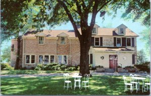 Postcard IL Rockford - Eklund's Sweden House