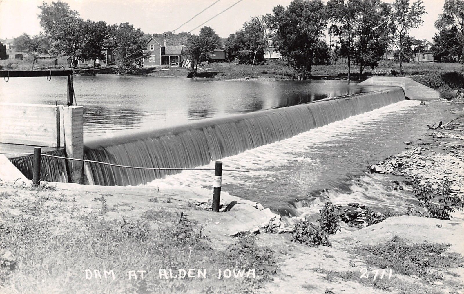 Alden IAIowa River DamArrow Sign Picnic BeachFarm House on Bank