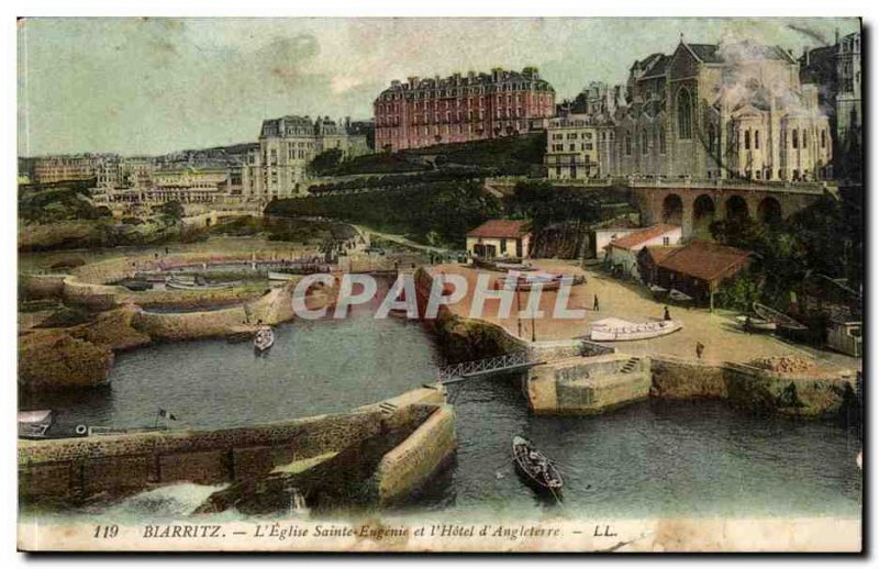 Biarritz - L & # 39Eglise Sainte Eugenie and & # 39Hotel d & # 39Angleterre -...