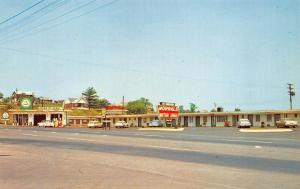 Breezewood PA Cities Service Gas Station Motor Lodge Old Cars Postcard