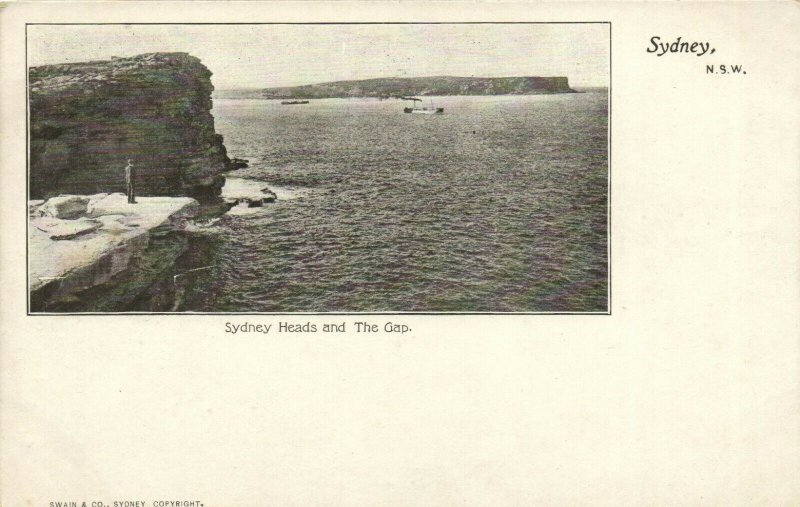 PC CPA AUSTRALIA, SYDNEY HEADS AND THE GAP, Vintage Postcard (b27147)