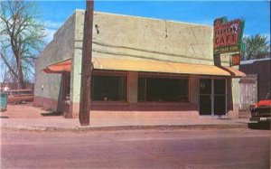 FARMER'S CAFE Wray, CO Roadside Restaurant Diner ca 1950s Vintage Postcard