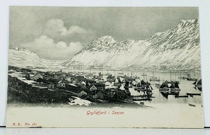 NORGE Norway, Gryllefjord i Senjen, N.K. no.187 Boats Town c1900 Postcard D19