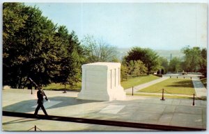 Postcard - Tomb of the Unknowns - Arlington, Virginia