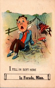 Minnesota Forada Man Wirh Wrecked Car I Fell In Soft Here 1915