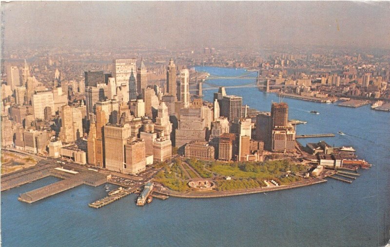 US4 US NY New York Lower Manhattan skycrappers sceneJFK stamp aerial view