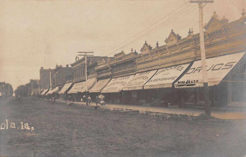 Osceola Iowa Street Scene Businesses Drug Store Real Photo Postcard J62673