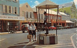 Heyl's Corner, Front Street Hamilton Bermuda 1968 