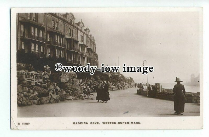 tq1683 - Somerset - Early View along Madeira Cove, Weston-Super-Mare - postcard 