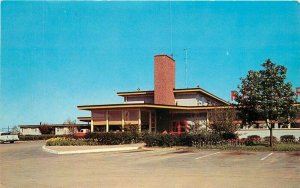 Mid Century Architecture Tour Inn Motor Ct New Castle Delaware Postcard 21-2044