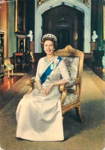 Royalty postcard queen Elizabeth II