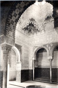 Postcard Spain Granada - Alhambra Abencerrajes' Hall