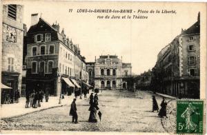 CPA LONS-le-SAUNIER - Place de la Liberte (211867)