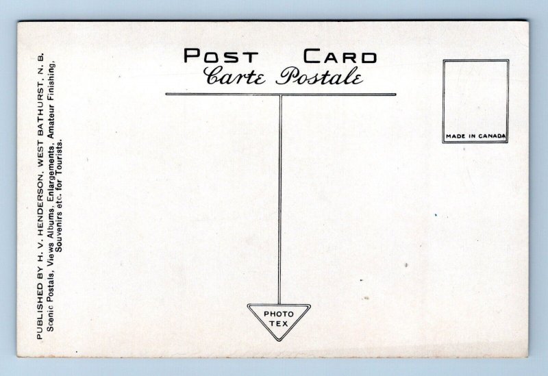 North Beach Perce Quebec Canada UNP WB Postcard M5 