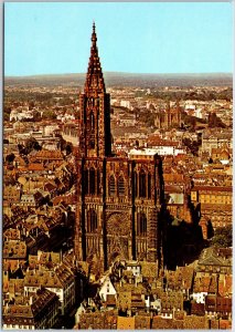 VINTAGE POSTCARD CONTINENTAL SIZE AERIAL VIEW THE CATHEDRAL AT STRASBOURG FRANCE