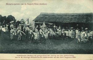 indonesia, MOLUCCAS MALUKU AMBON, Shield Dance, Menari-Parise Ema Hamlet (1908)