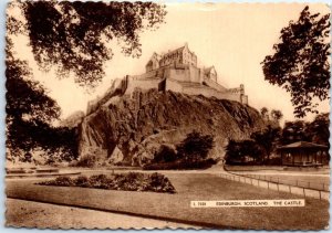 Postcard - The Castle - Edinburgh, Scotland