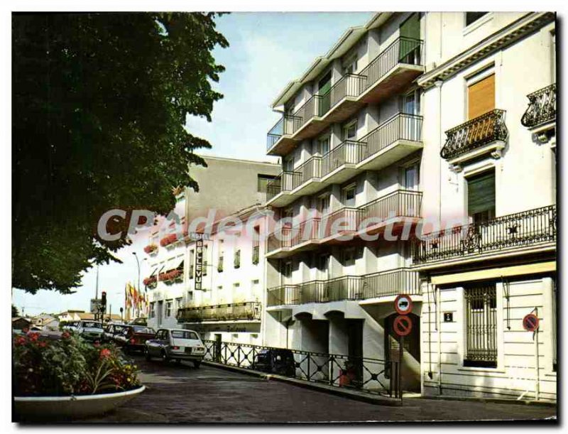 Modern Postcard Dax view of Hotel du Pare in Hotel Bellevue Hotel Thiers