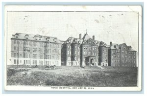 1910 View Of Mercy Hospital Des Moines Iowa IA Posted Antique Postcard 