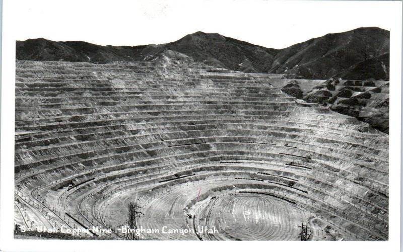 RPPC BINGHAM CANYON, UT Utah      UTAH  COPPER MINE   c1950s   Postcard