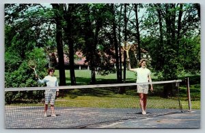 Angola  Indiana  Potawatomi Inn  Tennis Match  Postcard