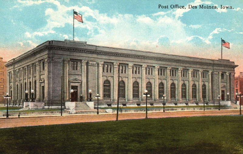 Vintage Postcard Post Office Building Historical Landmark Des Moines Iowa HN & B